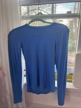 Lululemon Long Sleeve Blue Thermal Top